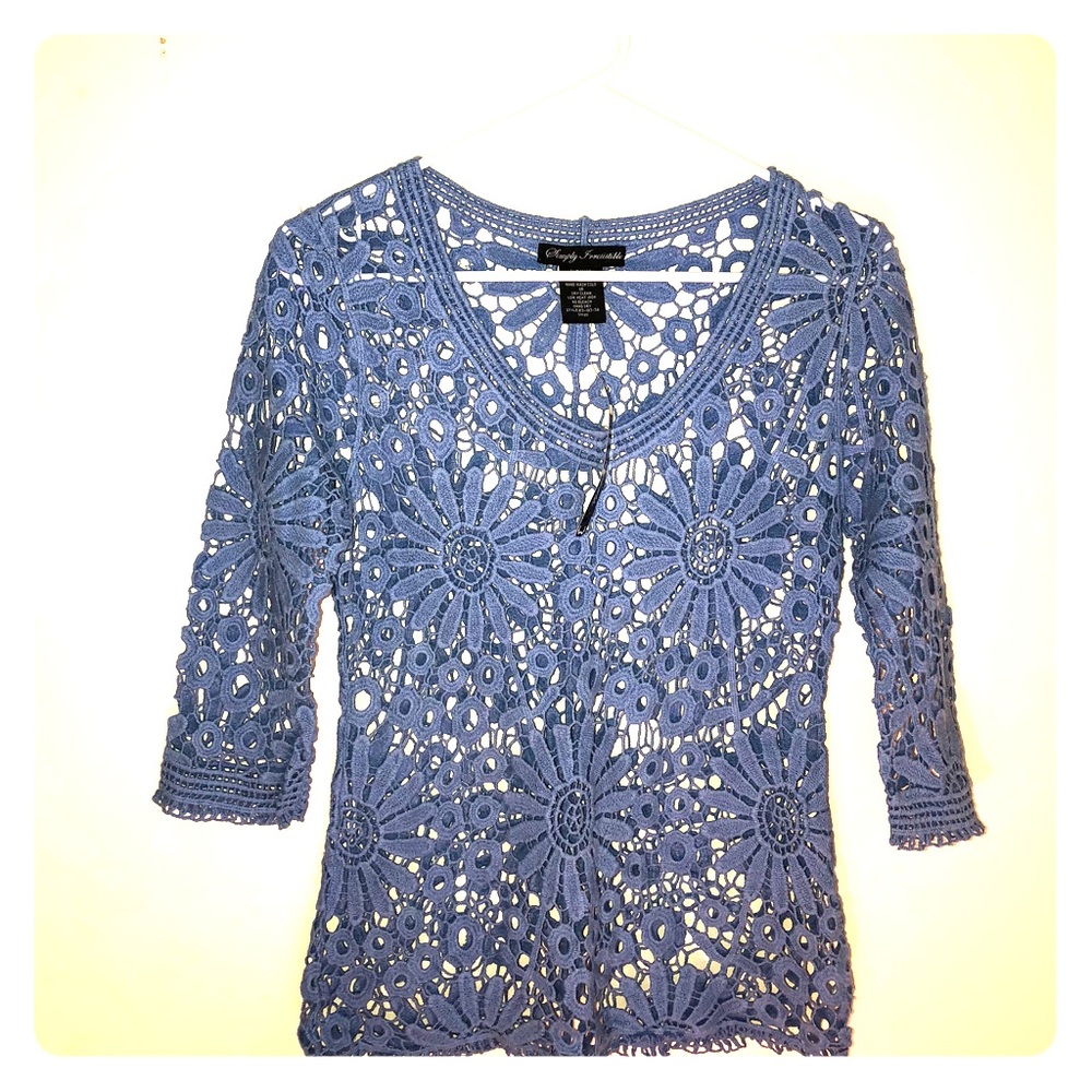 Woman's Top -Simply Irresistible/size S. New w/tag